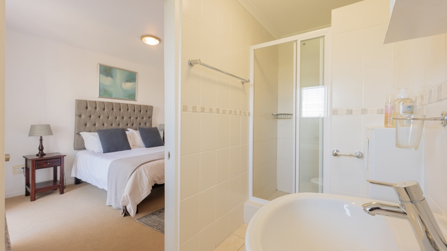 3 Bedroom Property for Sale in Struisbaai Western Cape